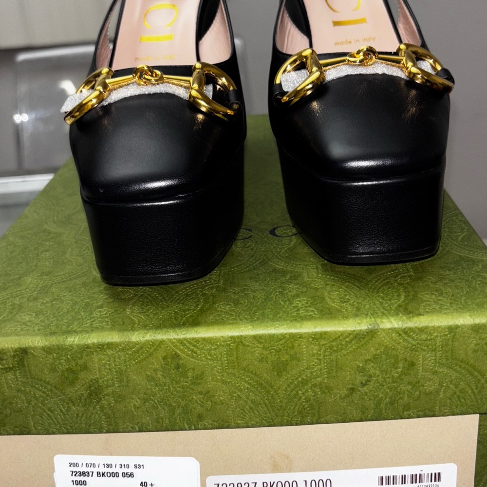 Gucci Nappa Charlotte Black and Gold Platform Heels